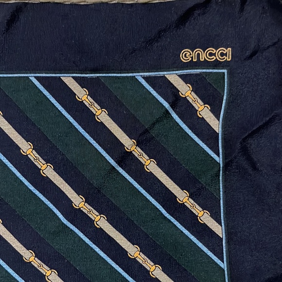 GUCCI Silk Neck Scarf | Double G logo, Double Snaffle Bit, RARE - Picture 2 of 10
